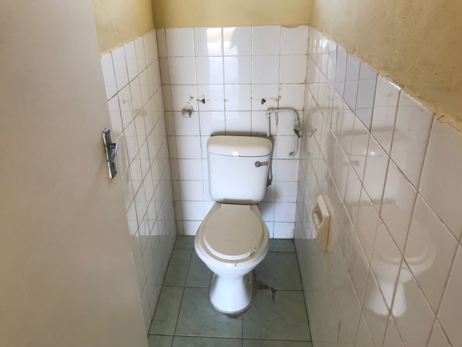 To Let 2 Bedroom Property for Rent in Bulwer KwaZulu-Natal