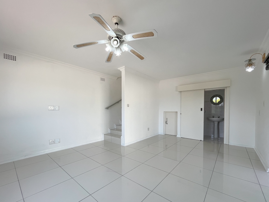 To Let 1 Bedroom Property for Rent in Sheffield Beach KwaZulu-Natal