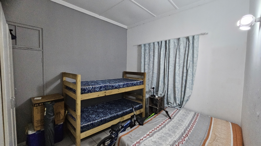 2 Bedroom Property for Sale in Margate Beach KwaZulu-Natal