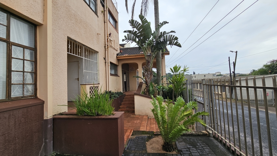 2 Bedroom Property for Sale in Margate Beach KwaZulu-Natal