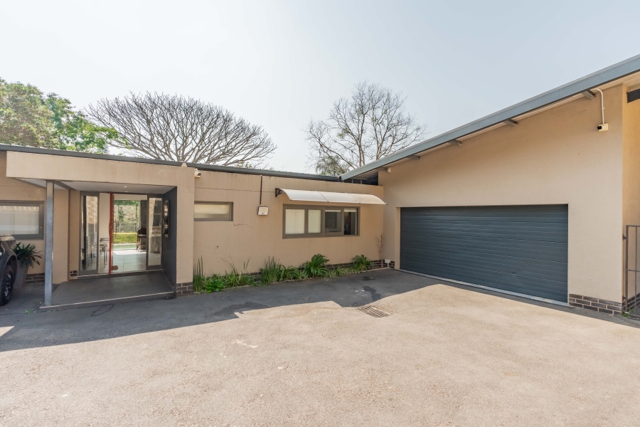 4 Bedroom Property for Sale in Cowies Hill KwaZulu-Natal