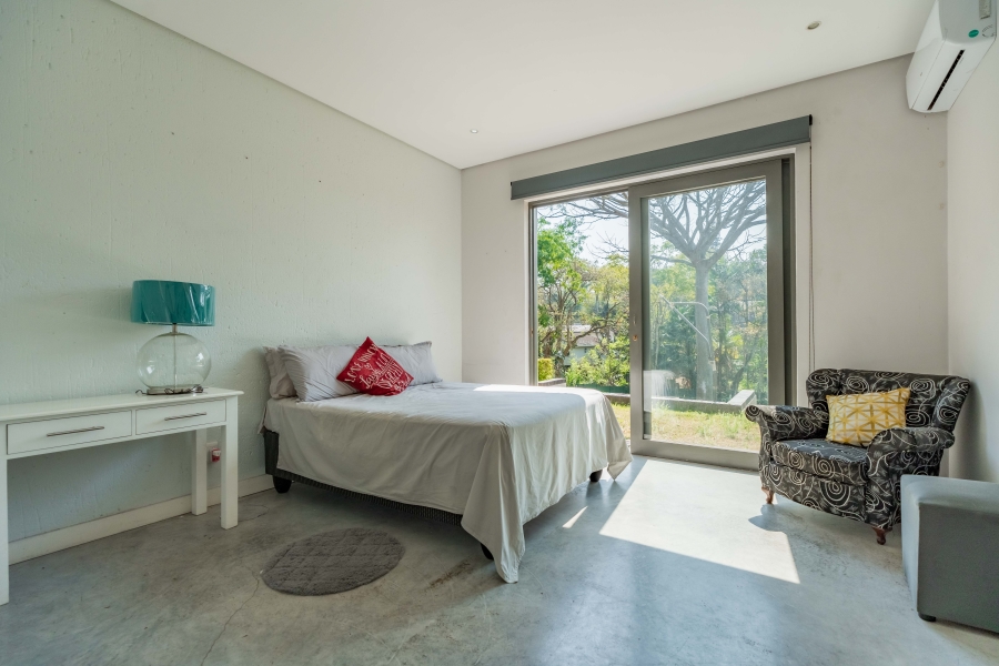 4 Bedroom Property for Sale in Cowies Hill KwaZulu-Natal