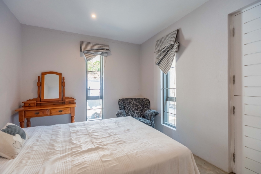 4 Bedroom Property for Sale in Cowies Hill KwaZulu-Natal