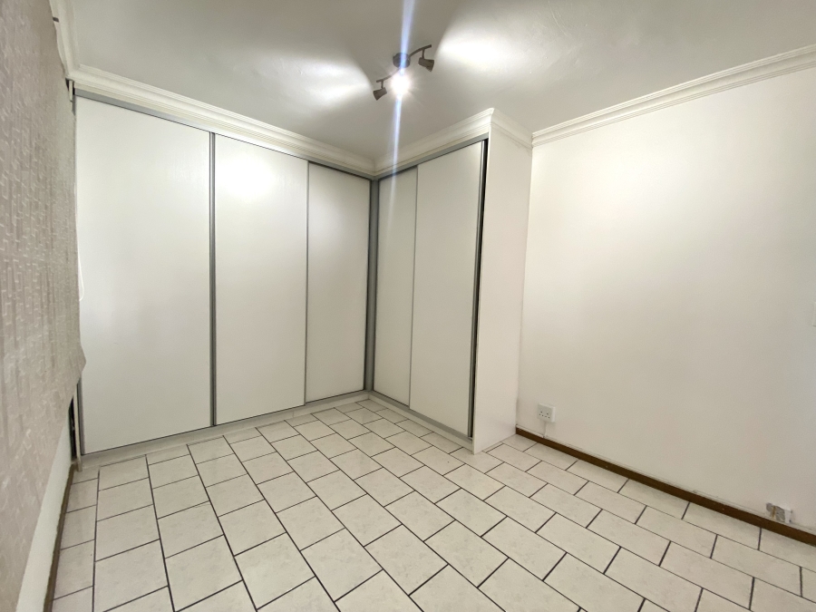 7 Bedroom Property for Sale in Mountain Rise KwaZulu-Natal