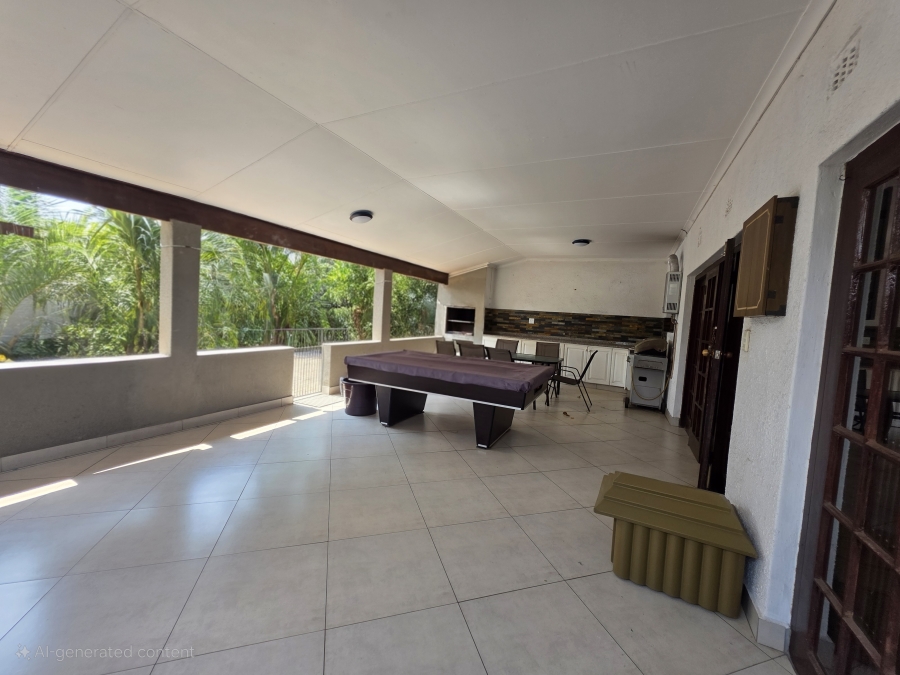 6 Bedroom Property for Sale in Meer En See KwaZulu-Natal