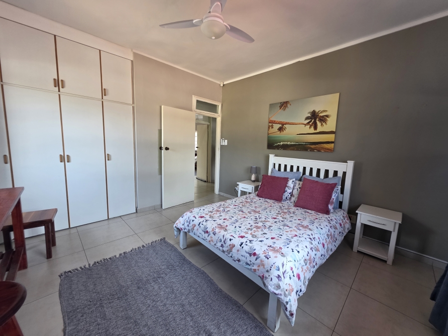 6 Bedroom Property for Sale in Meer En See KwaZulu-Natal
