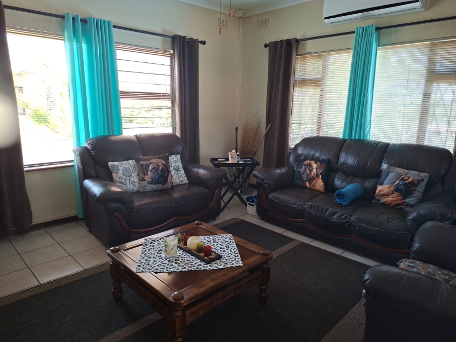 4 Bedroom Property for Sale in Shelly Beach KwaZulu-Natal
