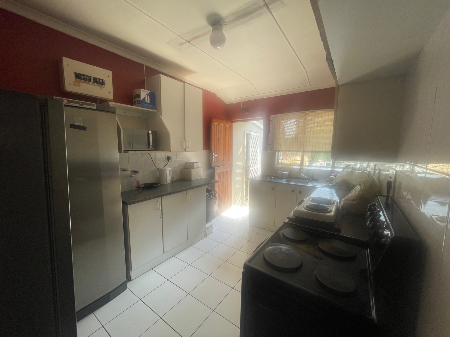 7 Bedroom Property for Sale in Glenmore KwaZulu-Natal