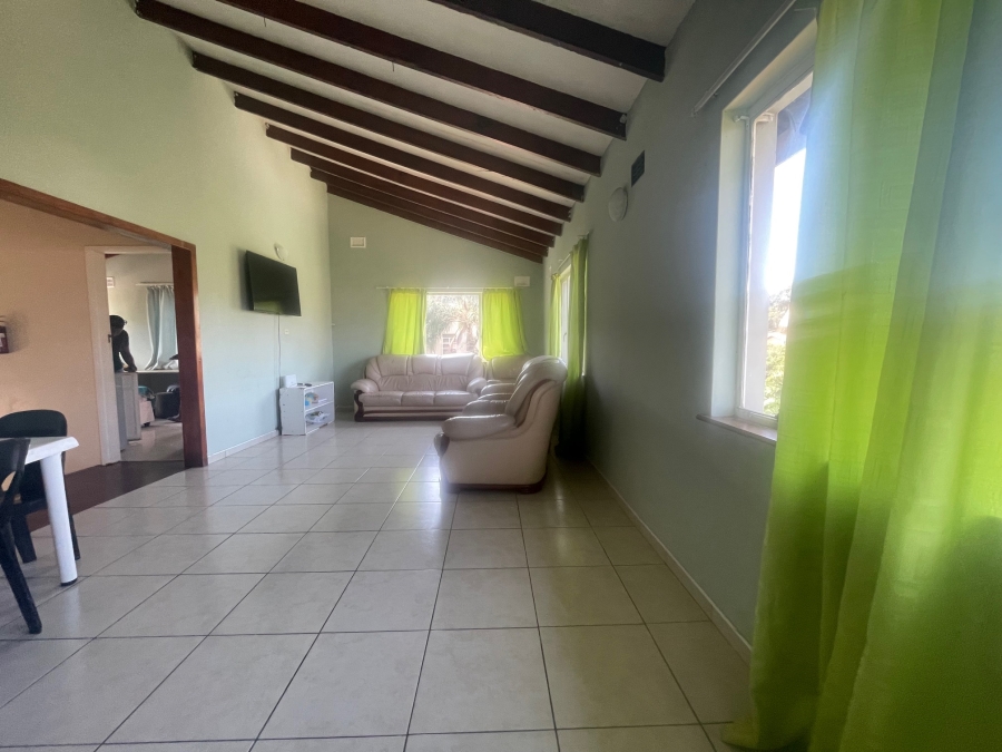 7 Bedroom Property for Sale in Glenmore KwaZulu-Natal