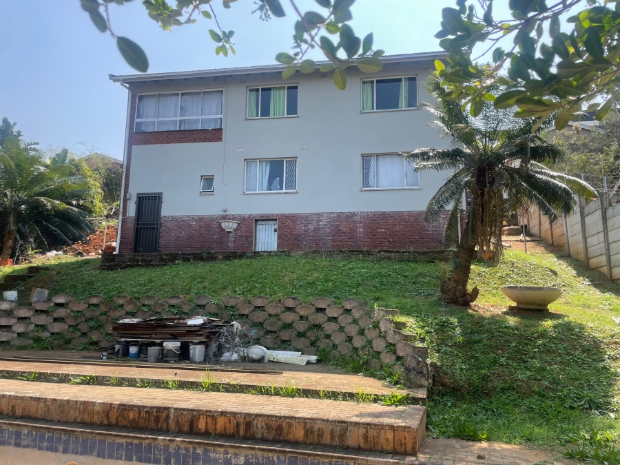 7 Bedroom Property for Sale in Glenmore KwaZulu-Natal