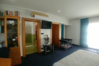 5 Bedroom Property for Sale in Oslo Beach KwaZulu-Natal