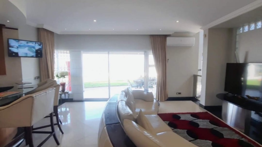 5 Bedroom Property for Sale in Oslo Beach KwaZulu-Natal