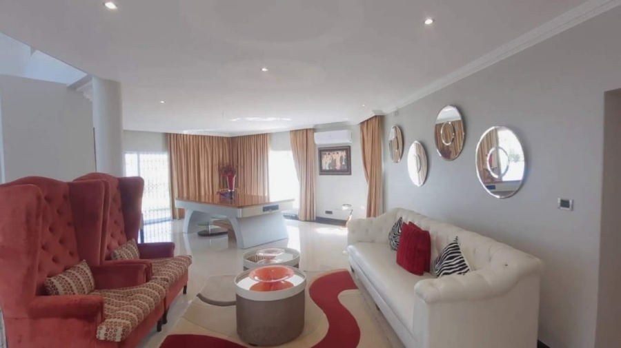 5 Bedroom Property for Sale in Oslo Beach KwaZulu-Natal