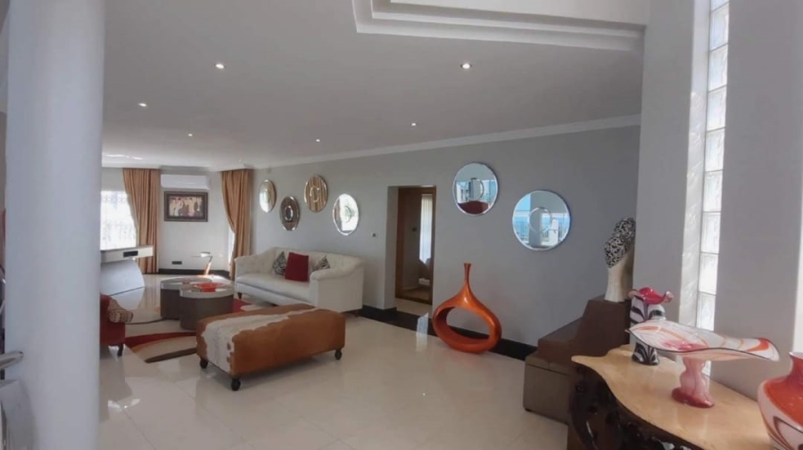 5 Bedroom Property for Sale in Oslo Beach KwaZulu-Natal