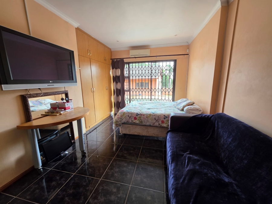 3 Bedroom Property for Sale in Richem KwaZulu-Natal
