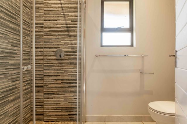 To Let 4 Bedroom Property for Rent in Gillitts KwaZulu-Natal