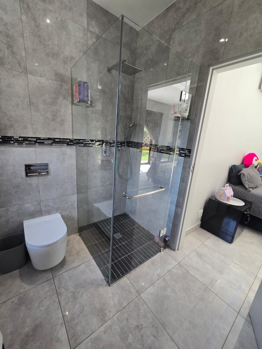 4 Bedroom Property for Sale in Seaward Estate KwaZulu-Natal