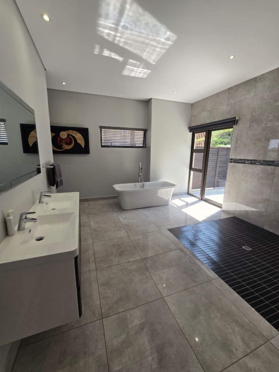 4 Bedroom Property for Sale in Seaward Estate KwaZulu-Natal