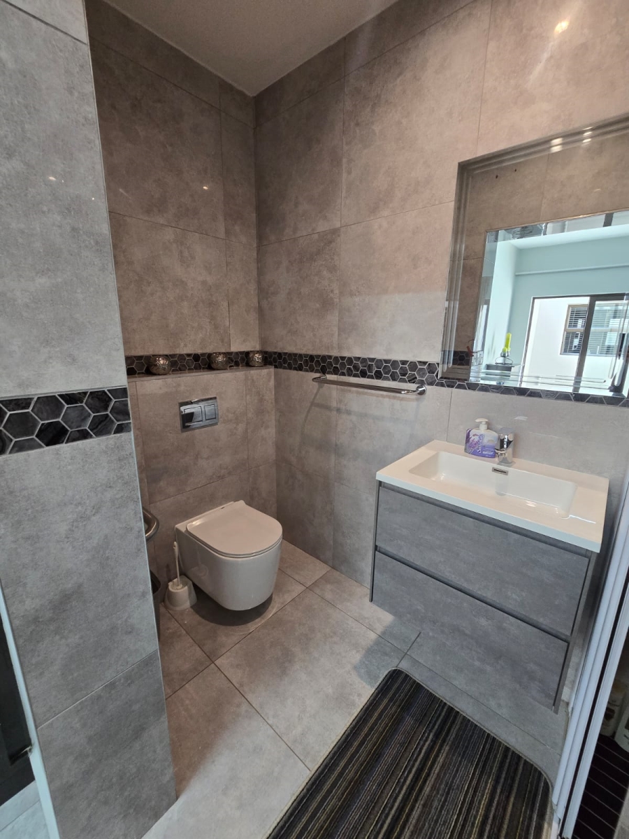 4 Bedroom Property for Sale in Seaward Estate KwaZulu-Natal
