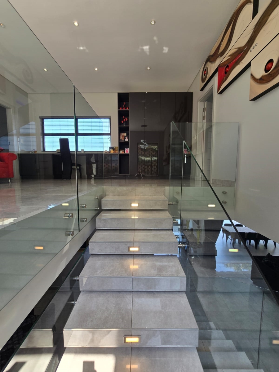 4 Bedroom Property for Sale in Seaward Estate KwaZulu-Natal