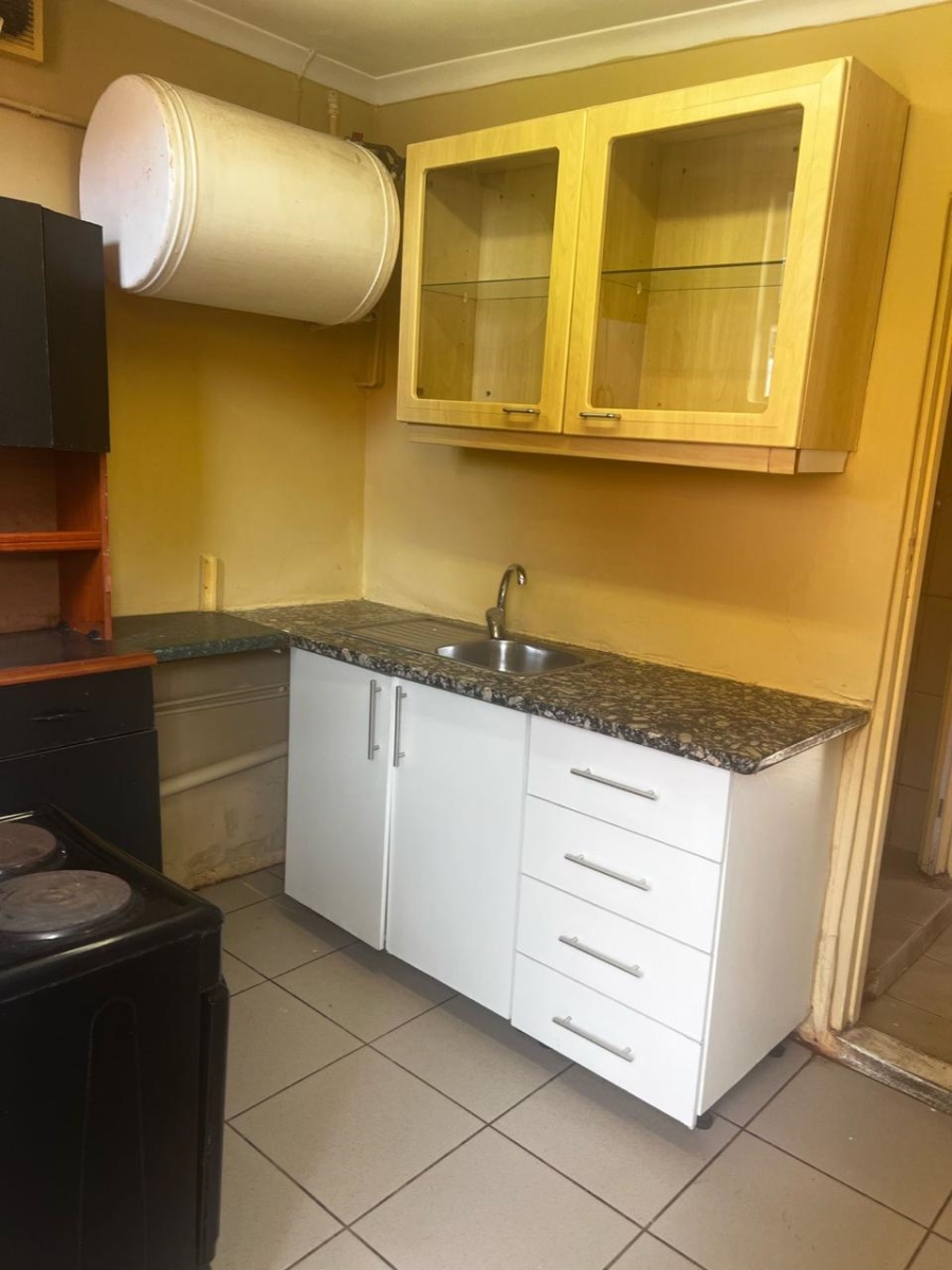To Let 1 Bedroom Property for Rent in Umbilo KwaZulu-Natal