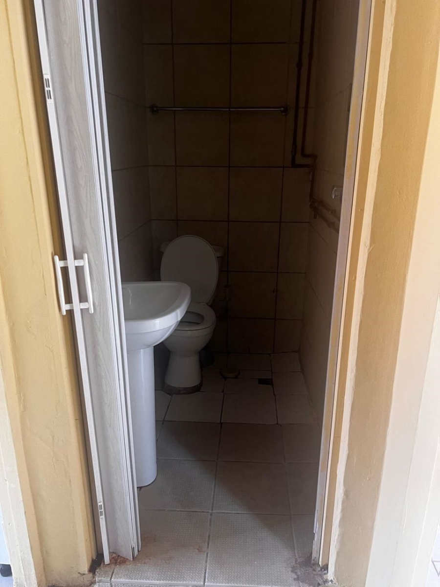 To Let 1 Bedroom Property for Rent in Umbilo KwaZulu-Natal