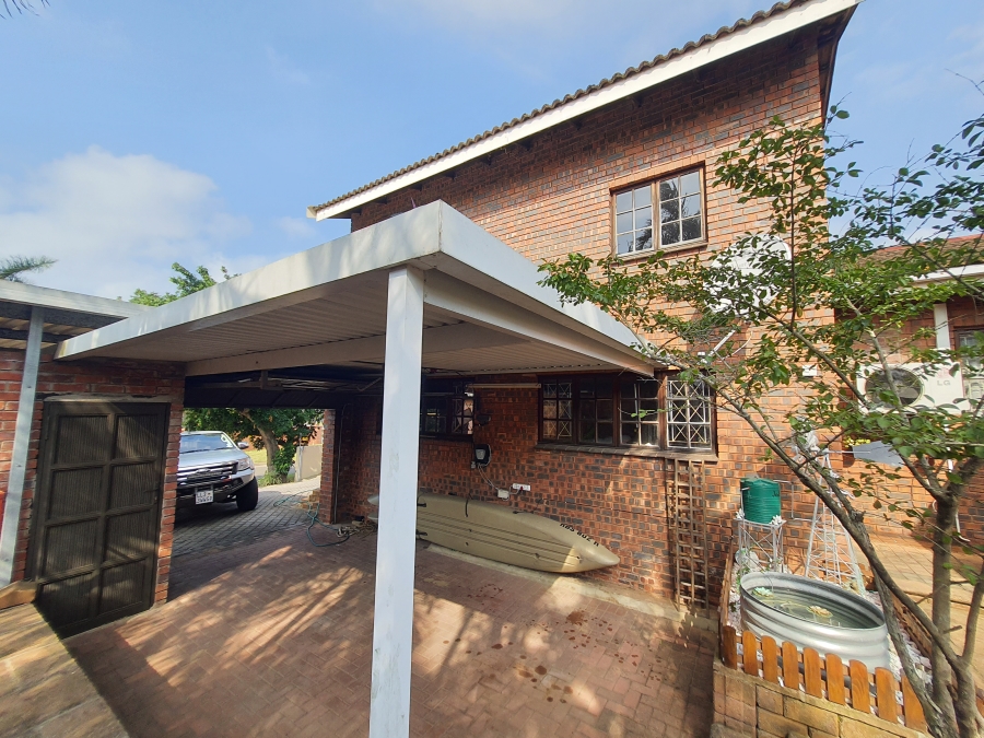 3 Bedroom Property for Sale in Meer En See KwaZulu-Natal