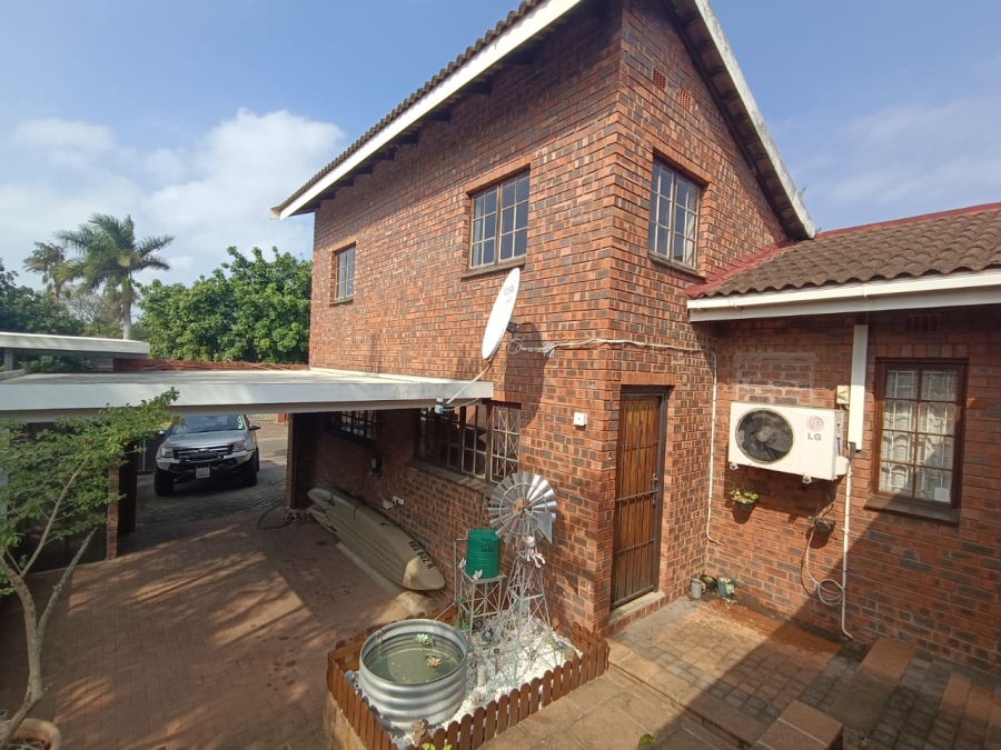 3 Bedroom Property for Sale in Meer En See KwaZulu-Natal