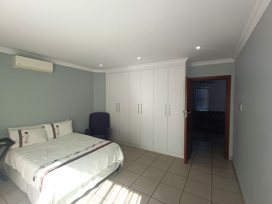 To Let 4 Bedroom Property for Rent in Mzingazi Golf Estate KwaZulu-Natal