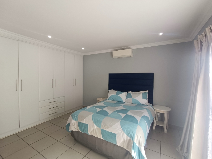 To Let 4 Bedroom Property for Rent in Mzingazi Golf Estate KwaZulu-Natal