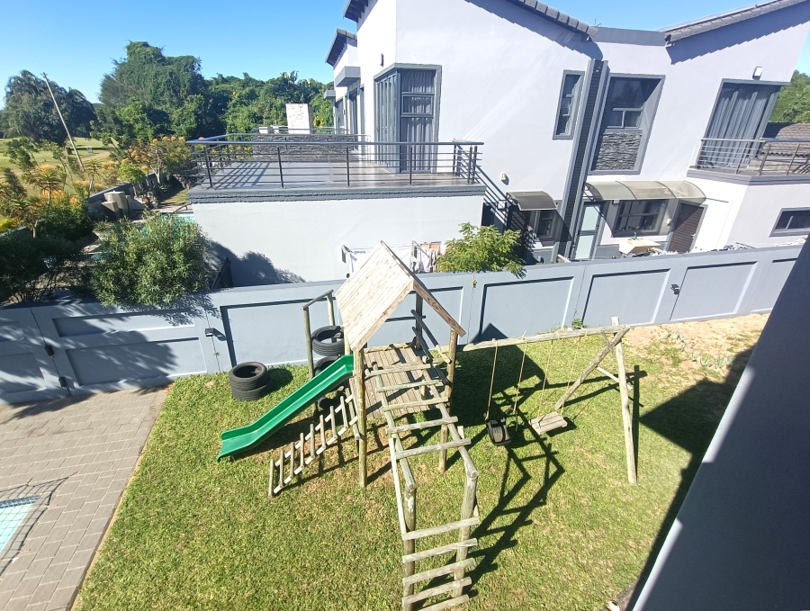 To Let 4 Bedroom Property for Rent in Mzingazi Golf Estate KwaZulu-Natal