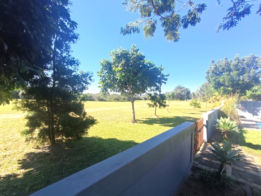 To Let 4 Bedroom Property for Rent in Mzingazi Golf Estate KwaZulu-Natal