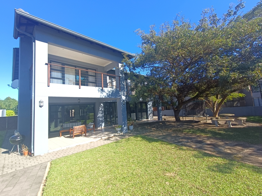 To Let 4 Bedroom Property for Rent in Mzingazi Golf Estate KwaZulu-Natal