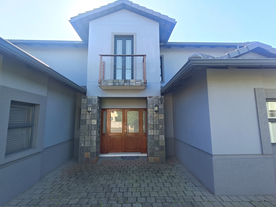 To Let 4 Bedroom Property for Rent in Mzingazi Golf Estate KwaZulu-Natal