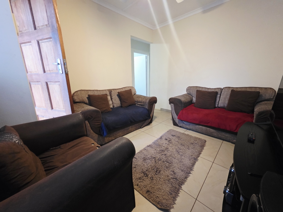 2 Bedroom Property for Sale in Umhlathuze KwaZulu-Natal