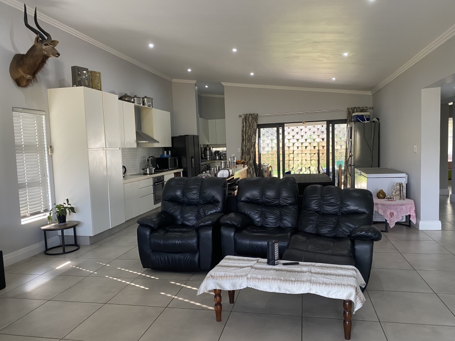 4 Bedroom Property for Sale in Palm Lakes Estate KwaZulu-Natal