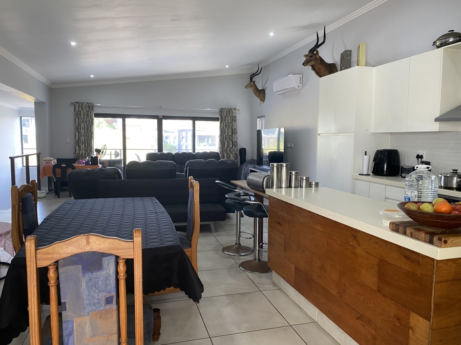 4 Bedroom Property for Sale in Palm Lakes Estate KwaZulu-Natal