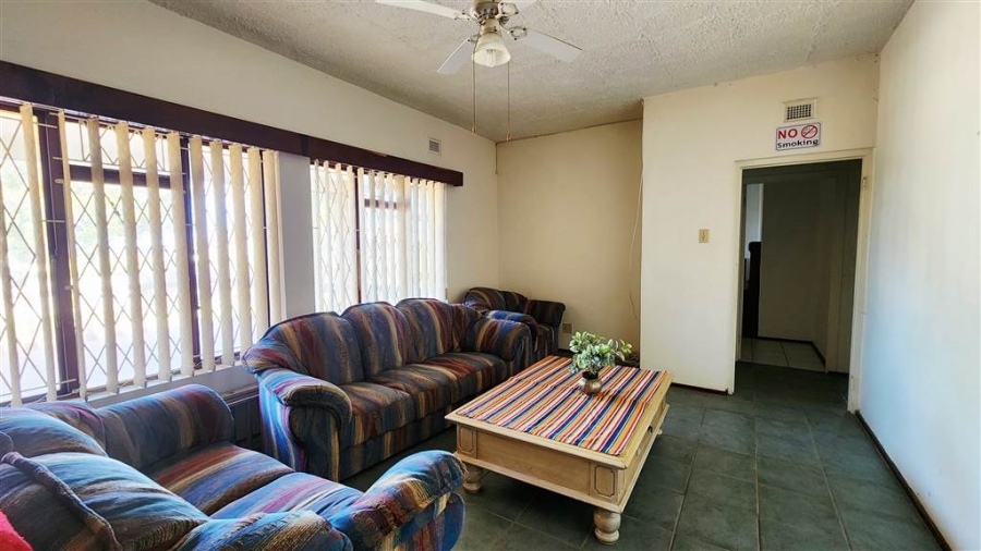 4 Bedroom Property for Sale in St Michaels On Sea KwaZulu-Natal