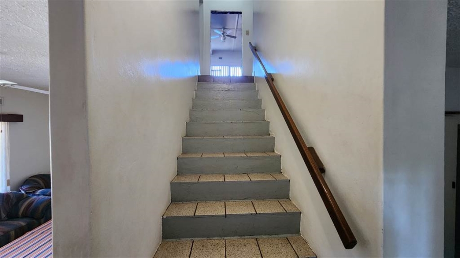 4 Bedroom Property for Sale in St Michaels On Sea KwaZulu-Natal