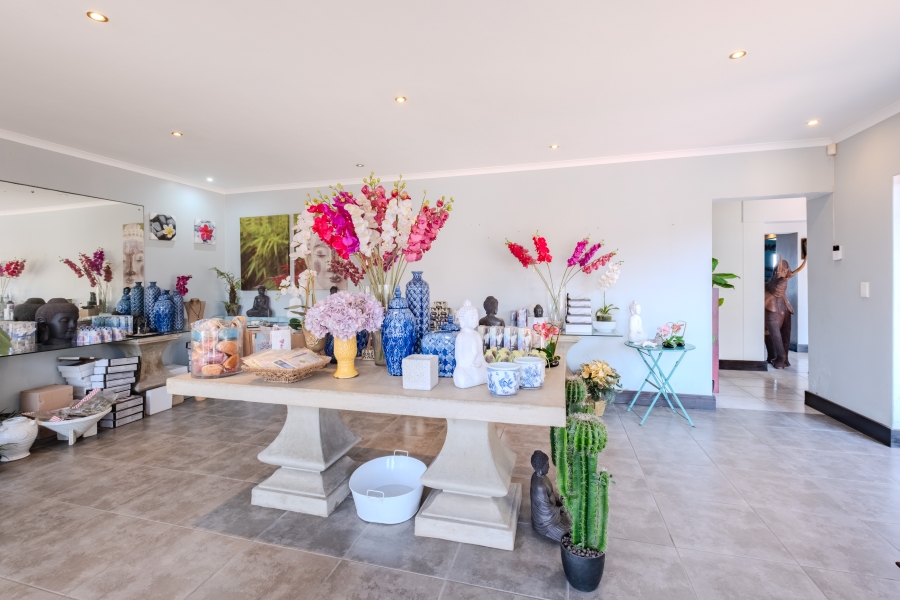 32 Bedroom Property for Sale in Amanzimtoti KwaZulu-Natal