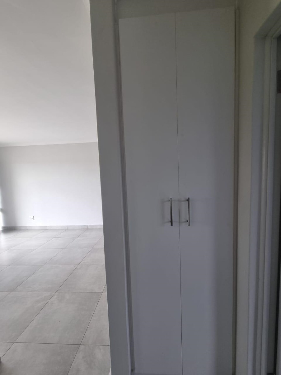 2 Bedroom Property for Sale in Hayfields KwaZulu-Natal