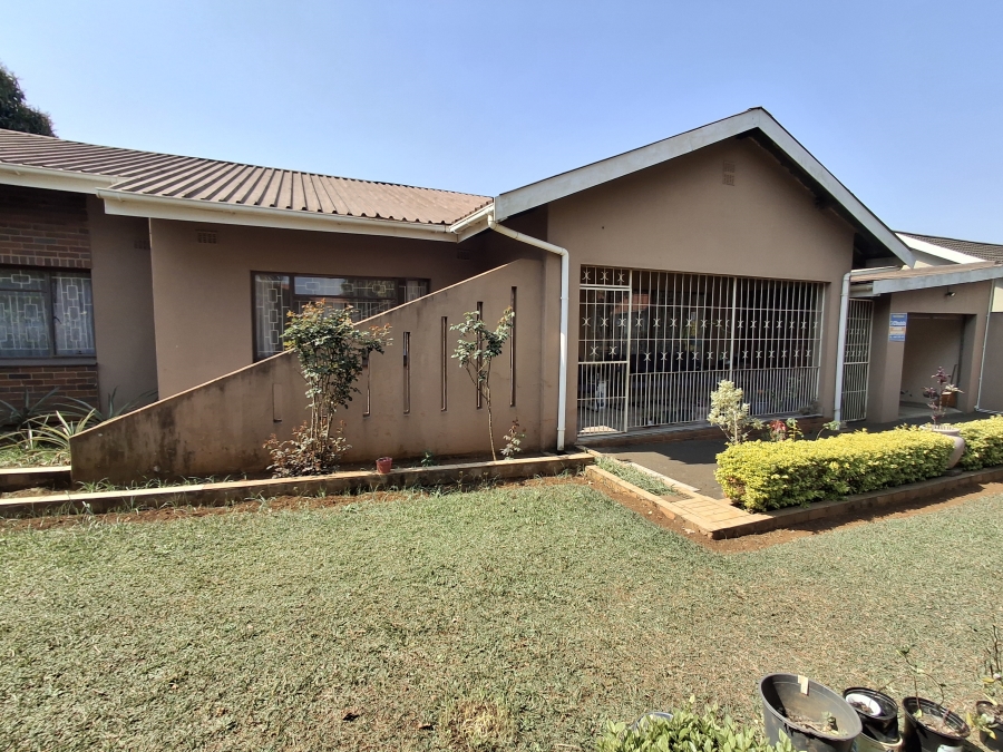 3 Bedroom Property for Sale in Newholme KwaZulu-Natal