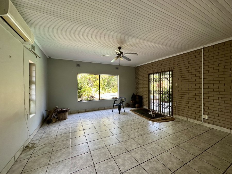 4 Bedroom Property for Sale in Meer En See KwaZulu-Natal