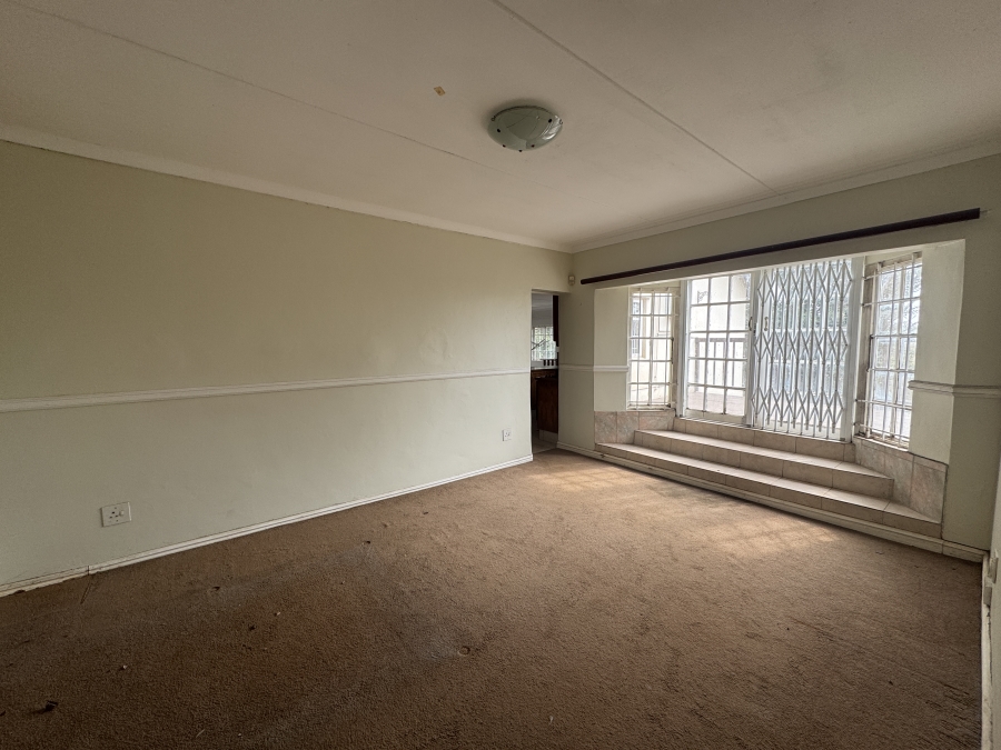 5 Bedroom Property for Sale in Forest Hills KwaZulu-Natal