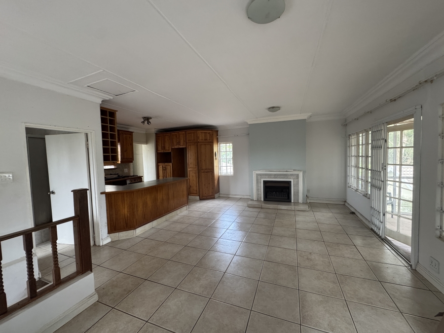 5 Bedroom Property for Sale in Forest Hills KwaZulu-Natal