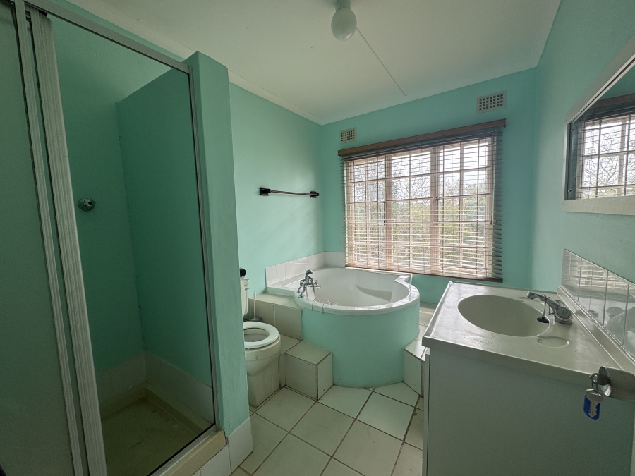 5 Bedroom Property for Sale in Forest Hills KwaZulu-Natal