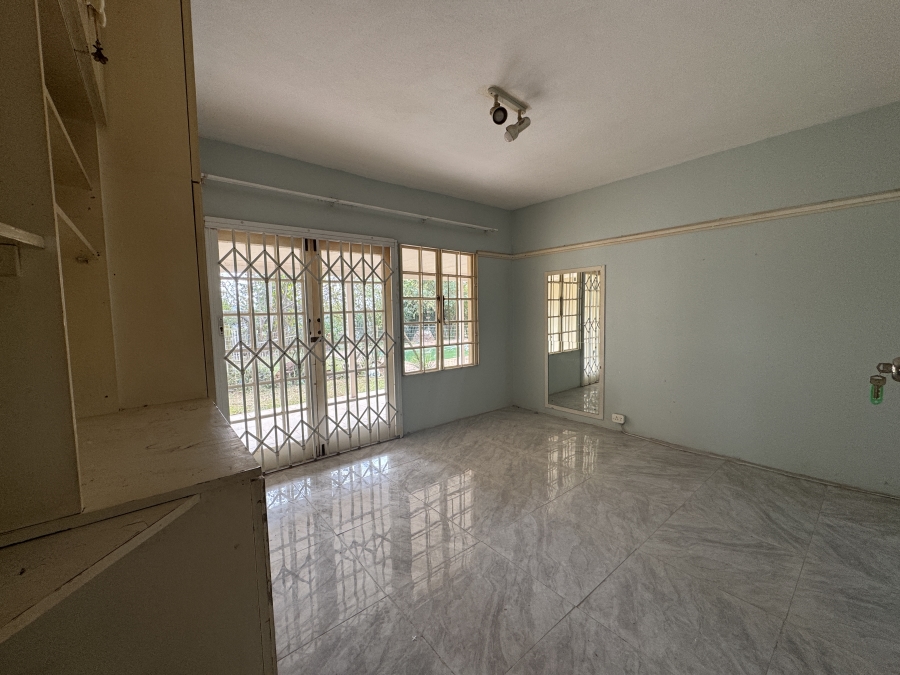 5 Bedroom Property for Sale in Forest Hills KwaZulu-Natal
