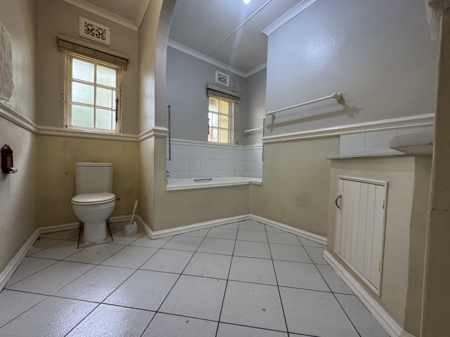 5 Bedroom Property for Sale in Forest Hills KwaZulu-Natal