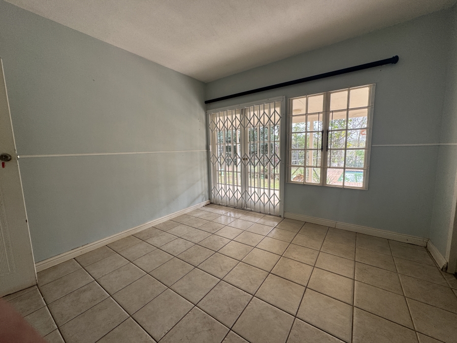 5 Bedroom Property for Sale in Forest Hills KwaZulu-Natal