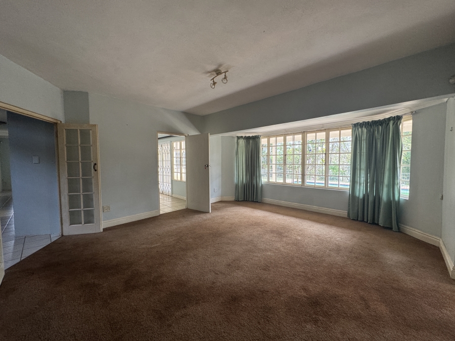 5 Bedroom Property for Sale in Forest Hills KwaZulu-Natal